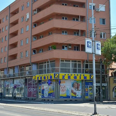 Trident Apartments Nis Exterior photo